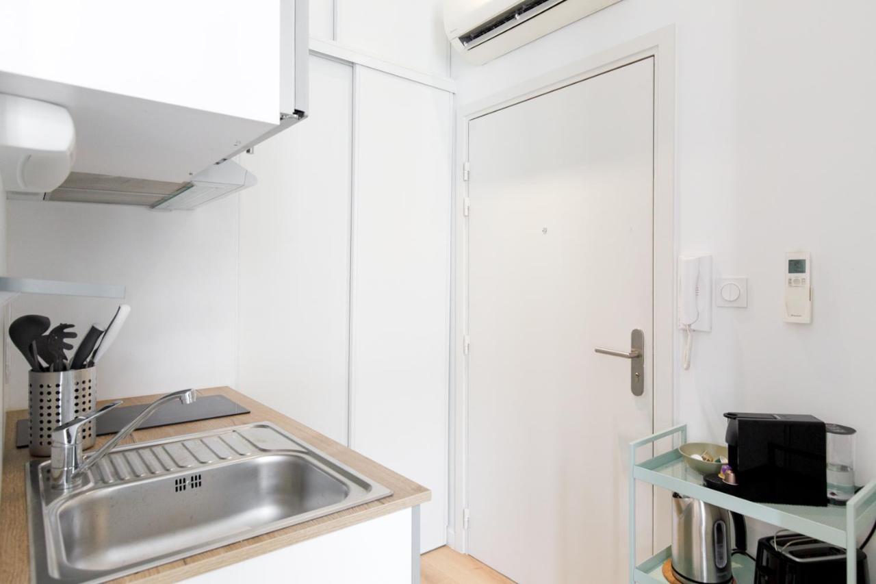 Comfortable Studio W Balcony Cannes Center Tgv Exterior photo